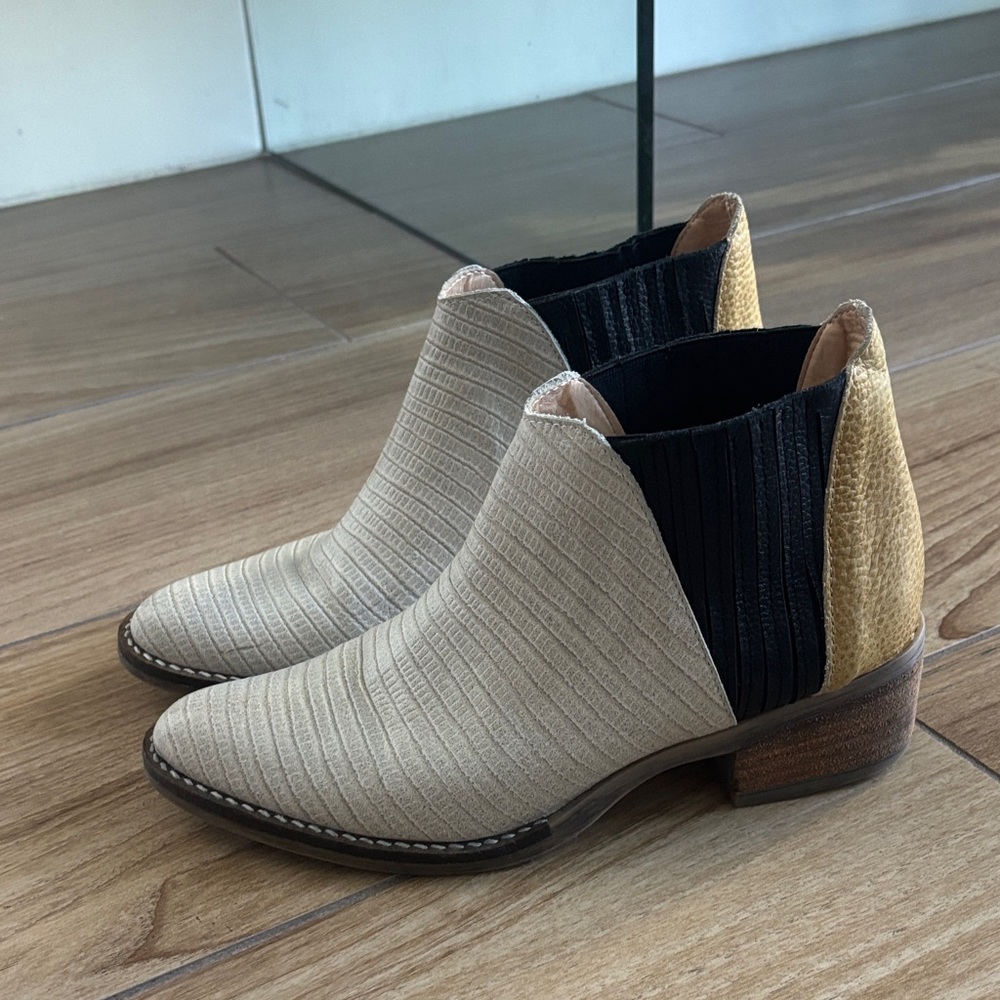 Stylish Two-Tone Ankle Boots genuine leather